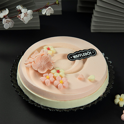樱花牛乳芝士慕斯蛋糕